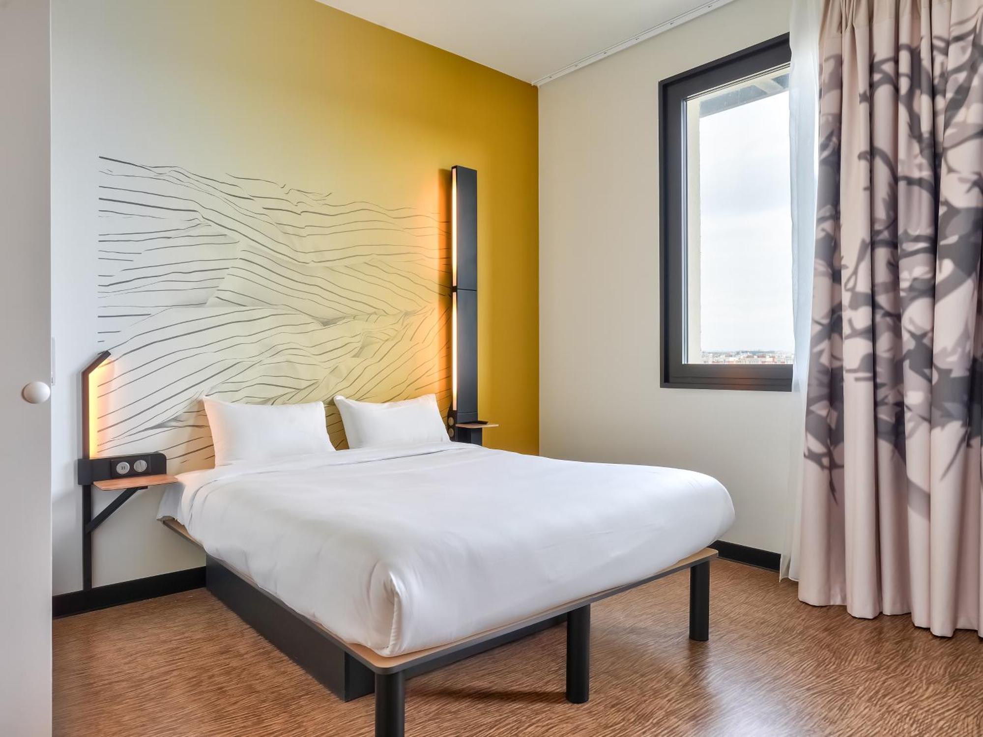 B&B Hotel Paris Porte D'Orleans Montrouge Exterior foto